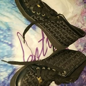 Michael kors size 4 shoes.